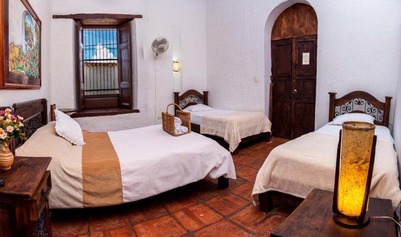 La Serrana Hostal Spa Socorro Exterior photo